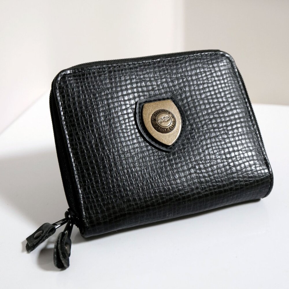 Vintage PERRY ELLIS America Black Pebbled Faux Black Leather Zip Wallet Unisex